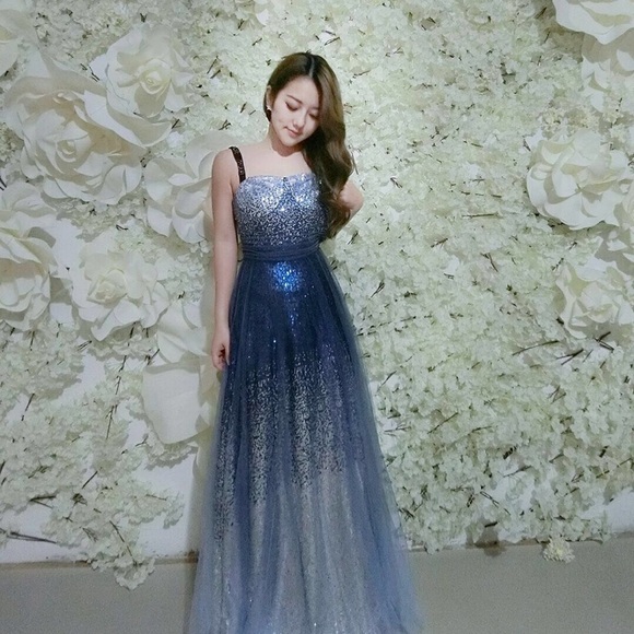 Starry Night Wedding Dress - Picture 3 of 6